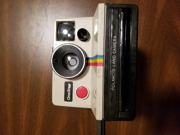 Polariod Onestep Land Camera