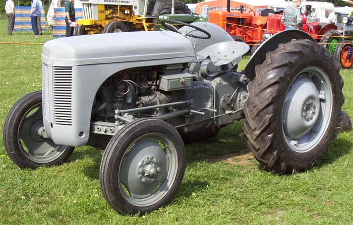 Tractor Mechanic